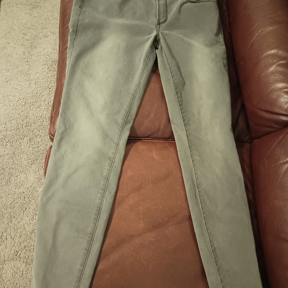 Jeans - Picture 3 of 3